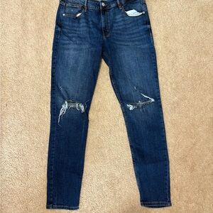 Old Navy Women's Distressed Dark Blue Skinny Jeans